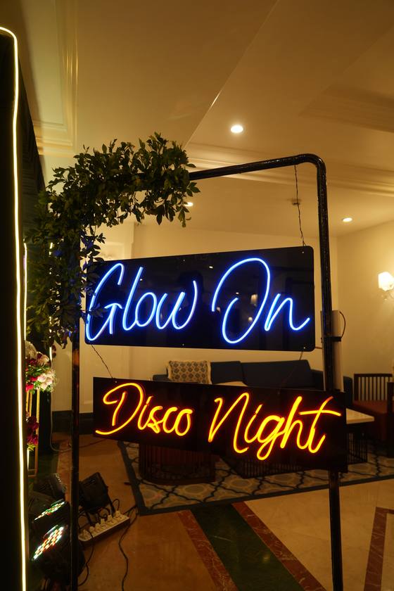Palash & Jay: after party décor
